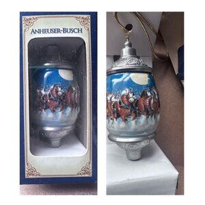 2005 Holiday Collectable Christmas Ornament Anheuser-Busch Budweiser Clydesdales